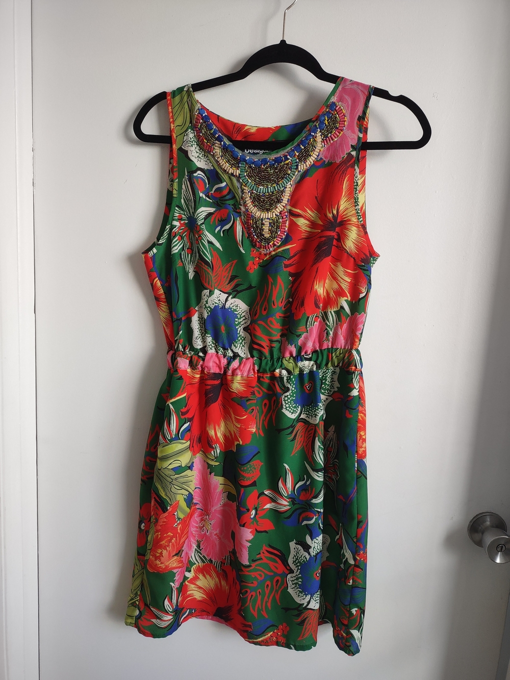 DESIGUAL Vibrant Green Floral Sleeveless Dress with Beaded Neckline